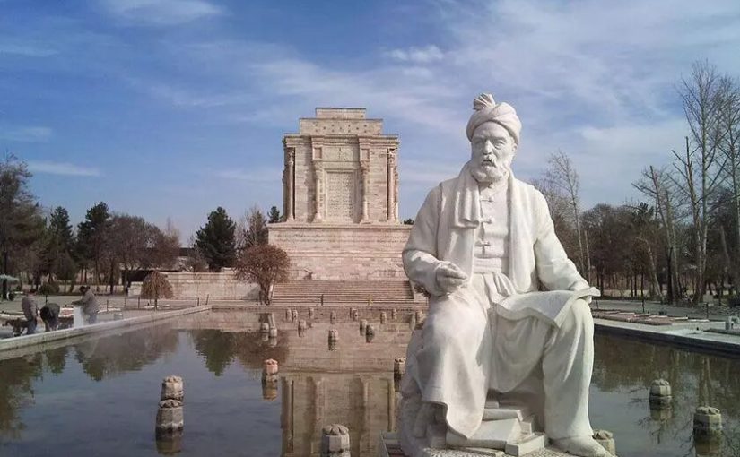 نوشتن شاهنامه چند سال طول کشید؟